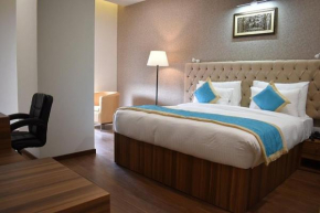 The Crown Hotel & Banquets
